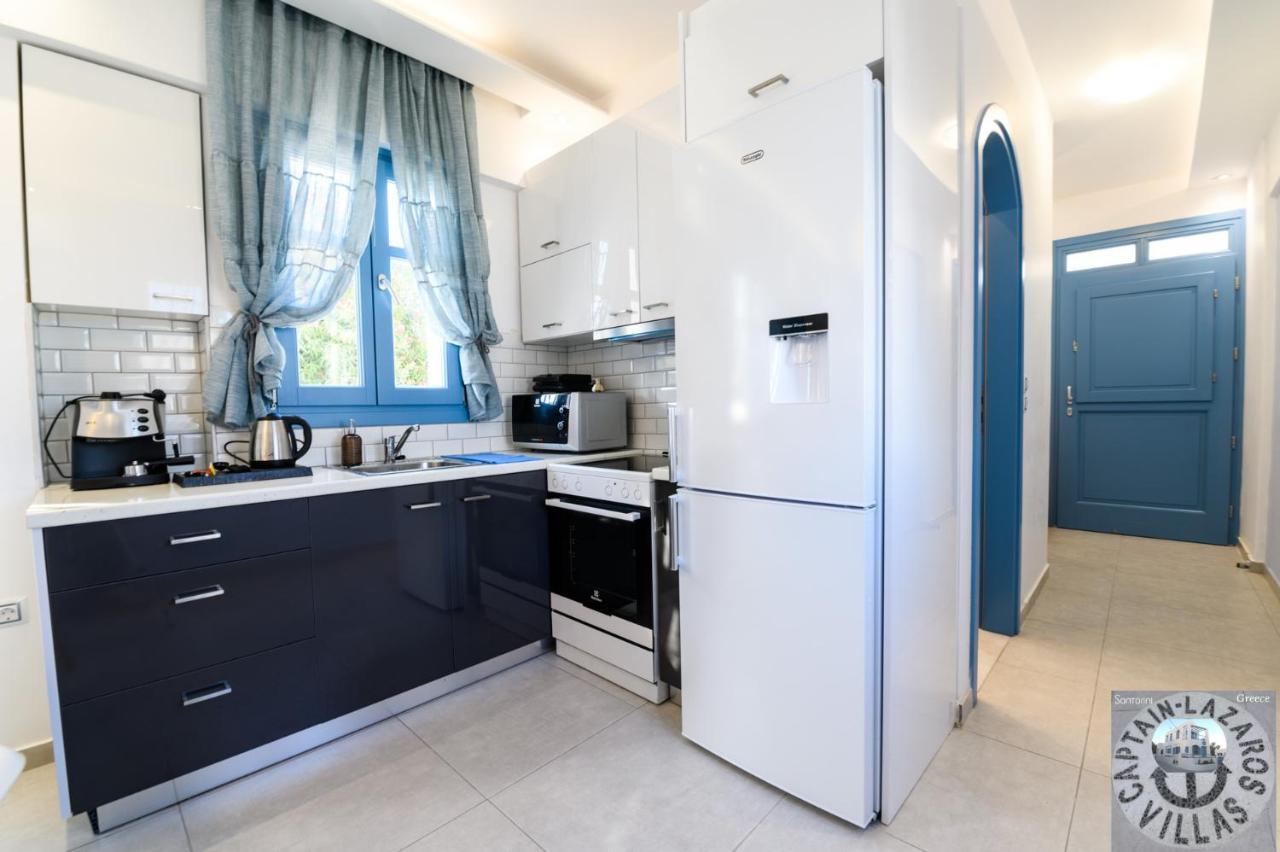 Located By The Sea One Beachfront Private Captain Lazaros Pool Villa With Loft In 750Sqm Spacious Private Plot-Jacuzzi-Sunrelax-Furnished Terace-Gazebo-Private Parking,Sleep 3 Adults And 2 Children, Just Steps From The Black Beach-Seaview Períssa Extérieur photo