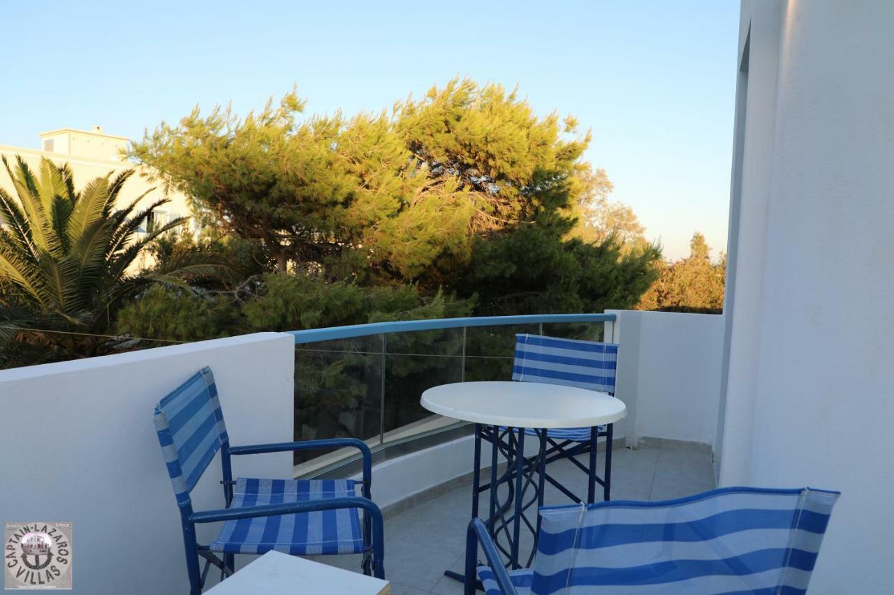 Located By The Sea One Beachfront Private Captain Lazaros Pool Villa With Loft In 750Sqm Spacious Private Plot-Jacuzzi-Sunrelax-Furnished Terace-Gazebo-Private Parking,Sleep 3 Adults And 2 Children, Just Steps From The Black Beach-Seaview Períssa Extérieur photo